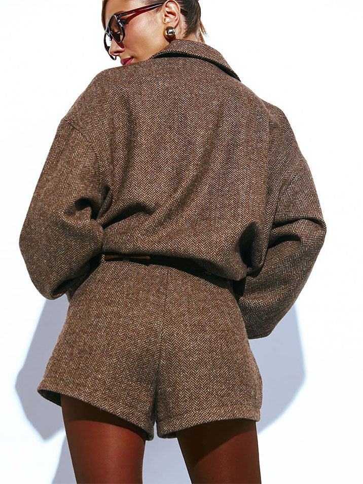 Kurze Shorts in Braun