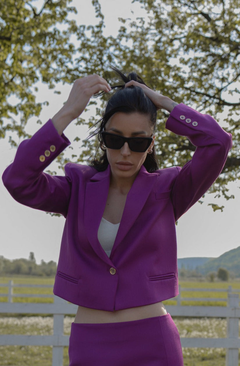 Kurzer Blazer in Fuchsia-Farbe