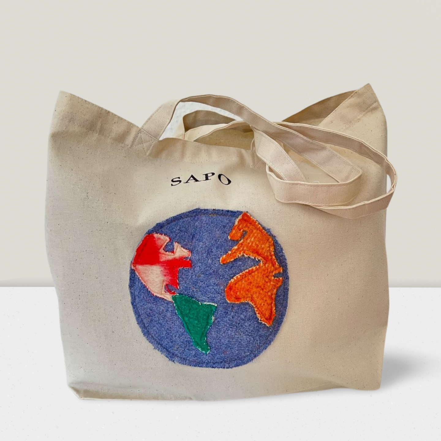 Shopper "Welt" mit upcycling Aufnäher