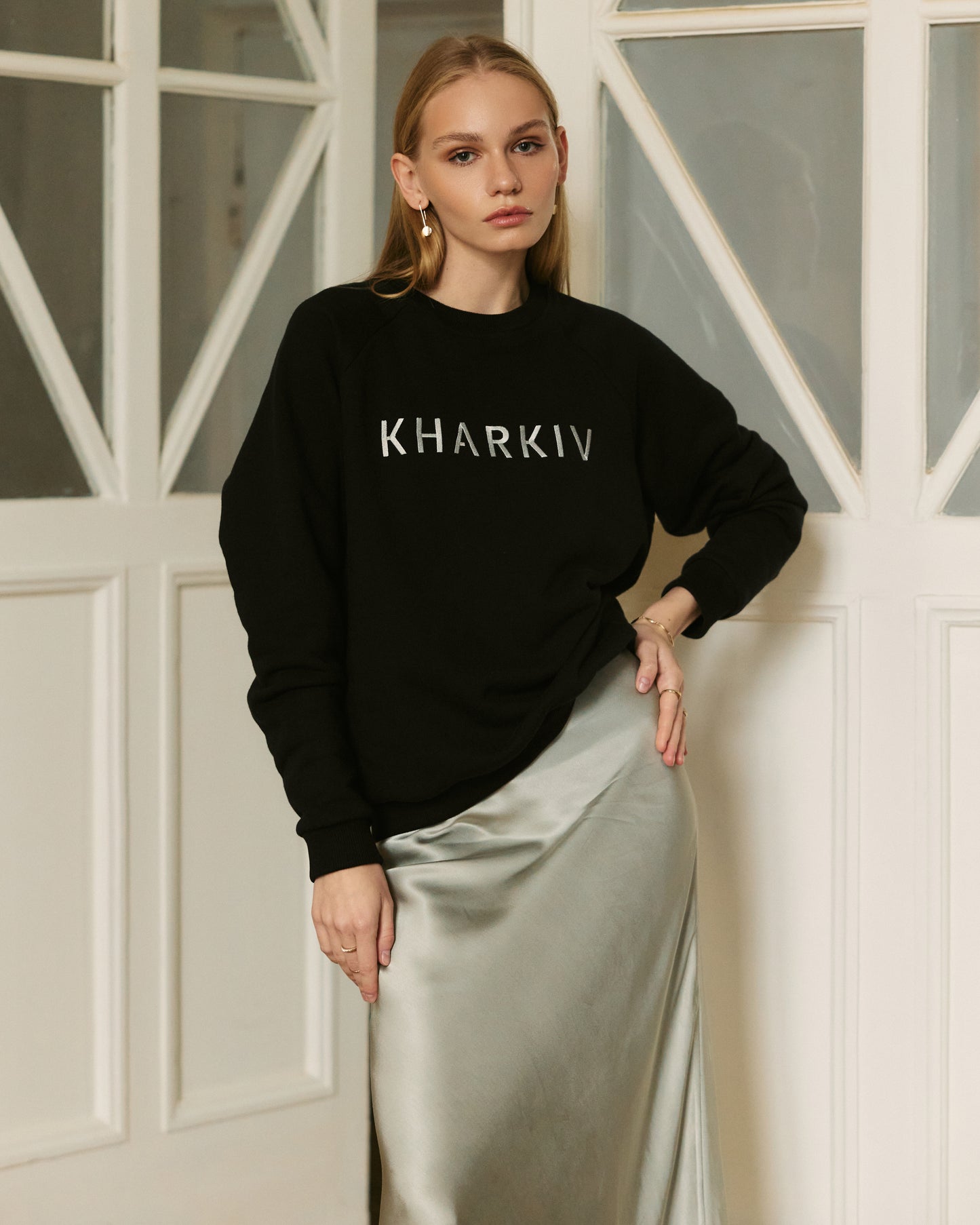Slip Midirock mit leichtem Glanz in Silver