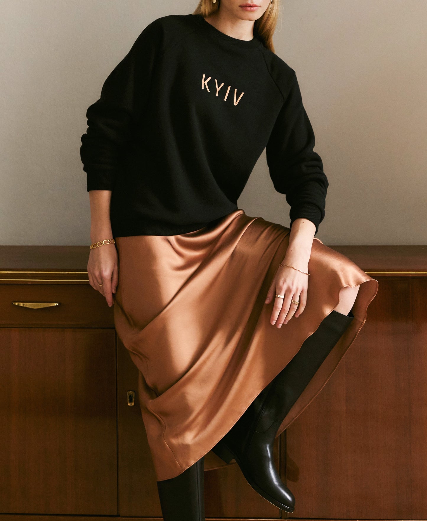 Slip Midirock mit leichtem Glanz in Bronze